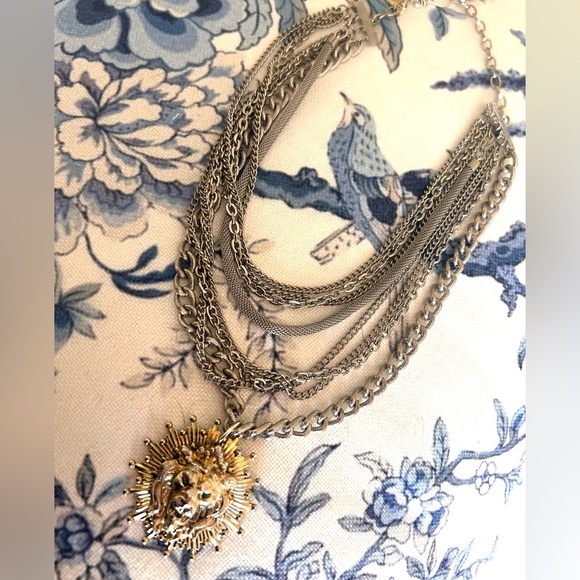 Made in the Deep South multi chain lion pendant necklace - Picture 5 of 8